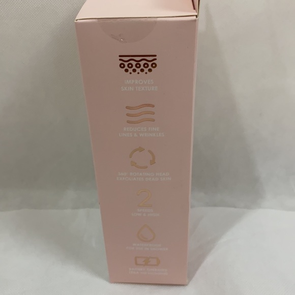 New Thinkspace Facial Cleansing Brush Set - Picture 4 of 5